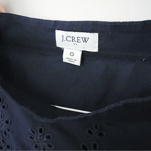 J. Crew Eyelet 100% Cotton Top Navy Blue Lace Cottagecore Lightweight Feminine - Picture 5 of 11